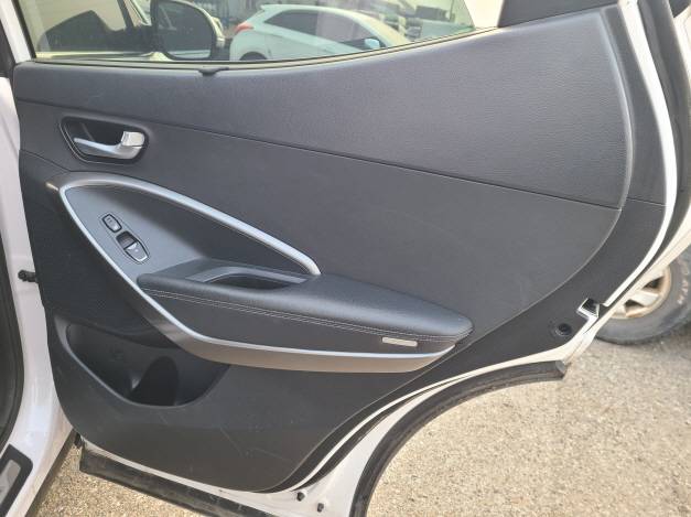 HYUNDAI SANTAFE 2016