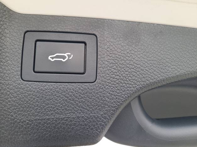 HYUNDAI SANTAFE 2016