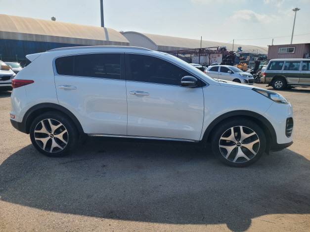 KIA SPORTAGE 2016