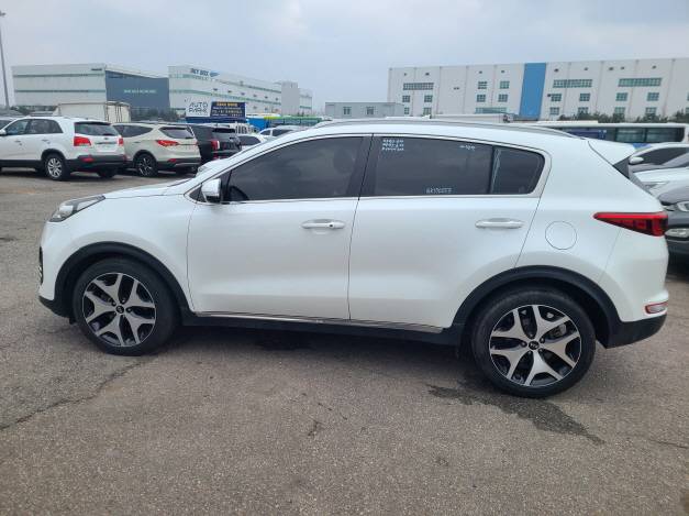 KIA SPORTAGE 2016