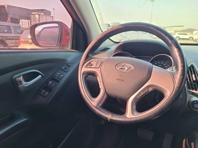 HYUNDAI TUCSON 2015