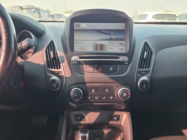 HYUNDAI TUCSON 2015