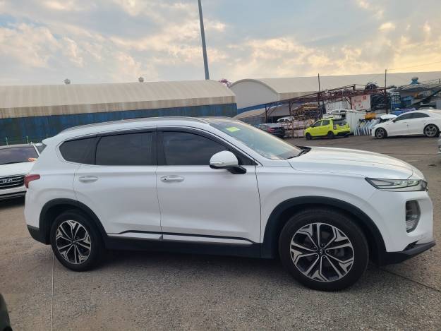 HYUNDAI SANTA FE 2019