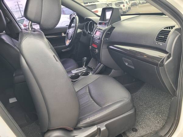 KIA SORENTO 2011