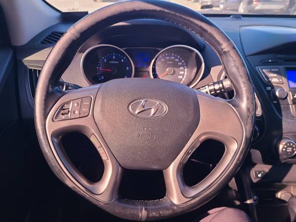 HYUNDAI TUCSON 2015