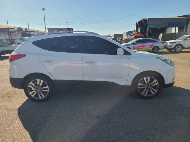 HYUNDAI TUCSON 2015